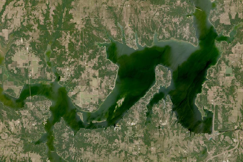 Lake Texoma from space, highest since 2016, Aug 19, 2026